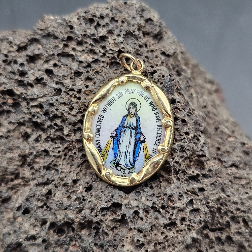 Antique Miraculous Medal 14k Yellow Gold Virgin Mary Porcelain Pendant Religious
